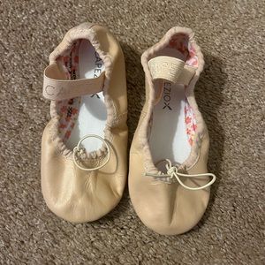 Capezio Daisy Ballet Shoes